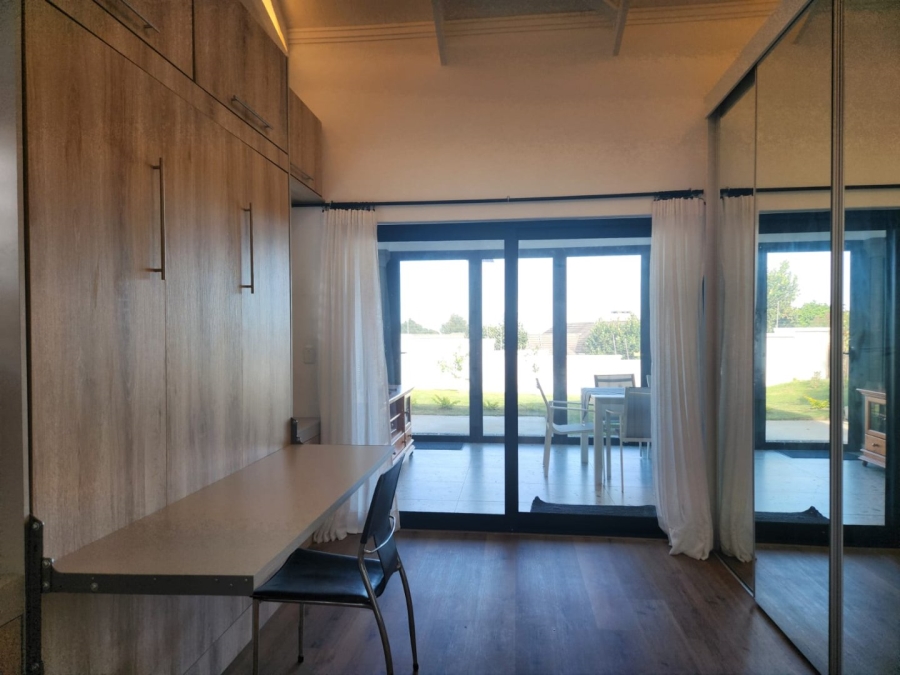 3 Bedroom Property for Sale in Mont Fleur Mountain Estate Western Cape